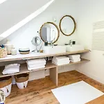 Apartamento Chez Manou, Appt Spacieux Et Elegant Proche