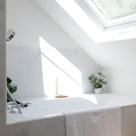 Chez Manou, Appt Spacieux Et Elegant Proche